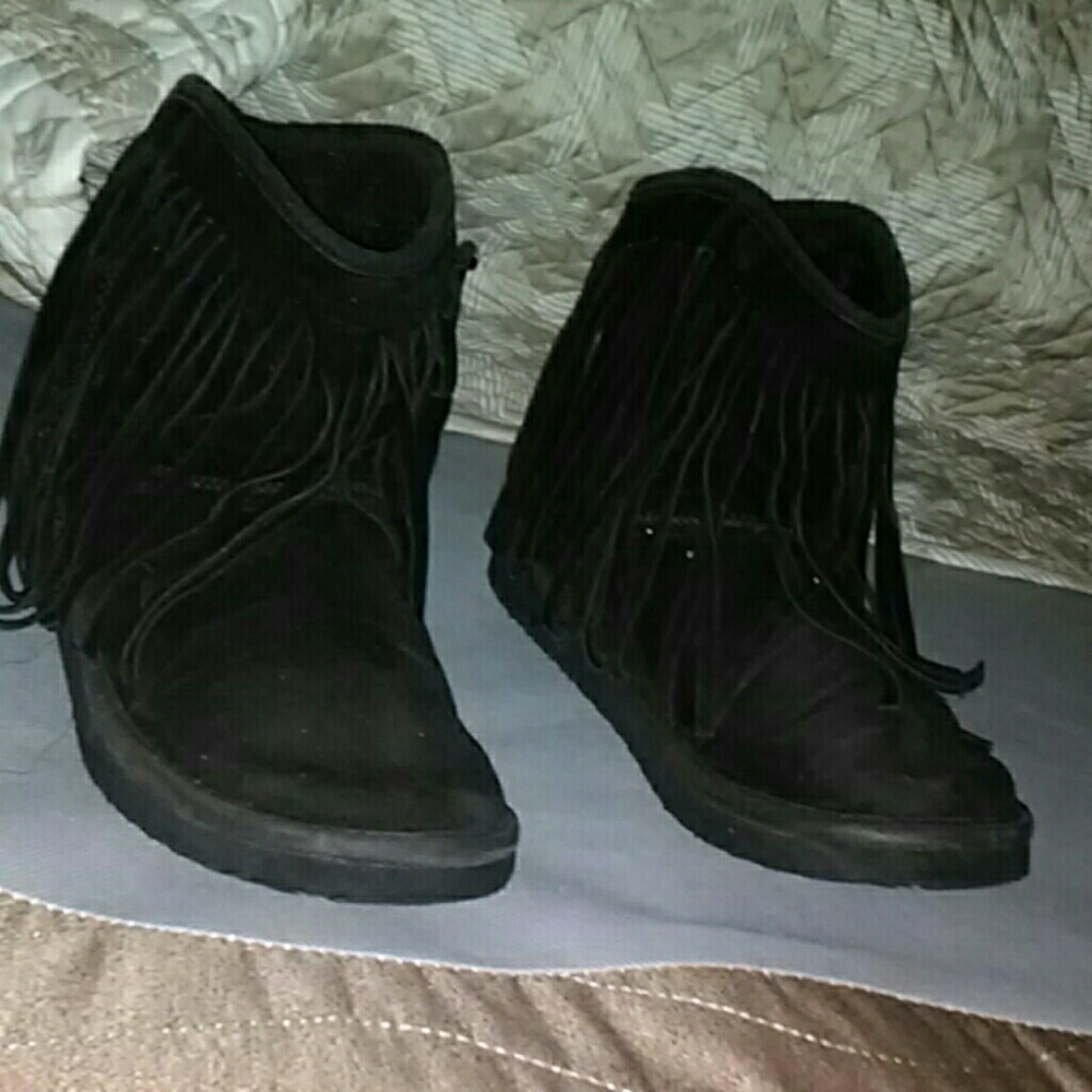 All Black Kali Boots Size 9